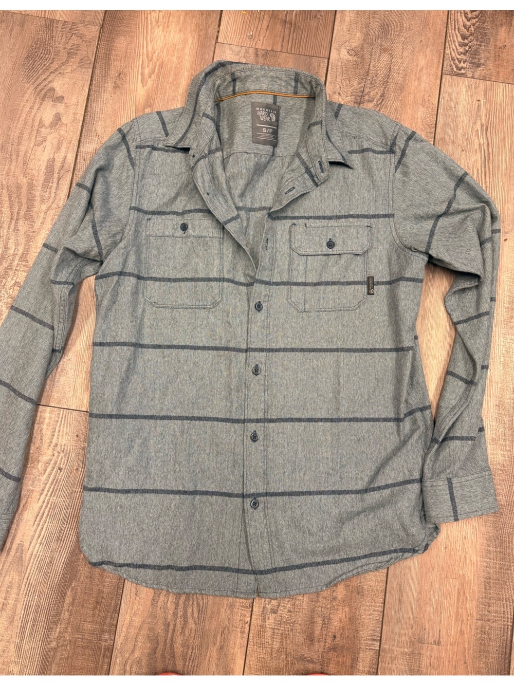Mountain Hardwear - Men's Gray Striped Button Shirt - size SM